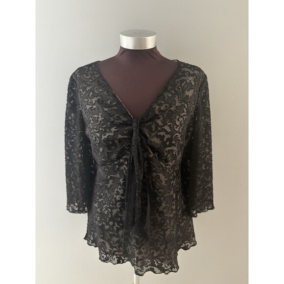 Dressbarn Tops - Dressbarn Babydoll Top L Black Lace Y2K Velvet Burnout Whimsigoth Bell Sleeve
